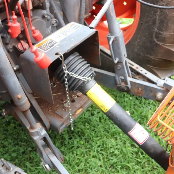 Attaching PTO Shaft to Tractor