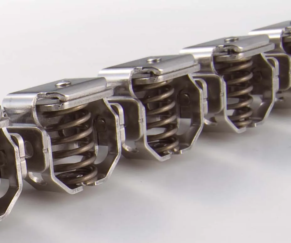 Grip Chains (Film Gripper Chains) Design Features