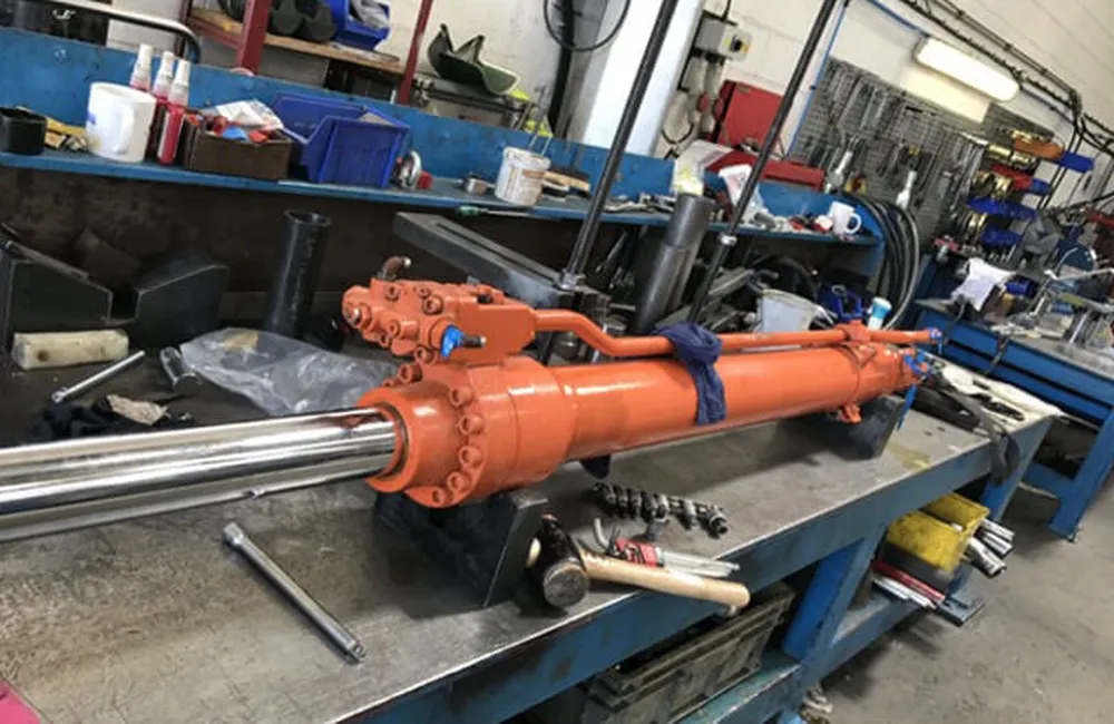 Offshore Hydraulic Cylinder Repair