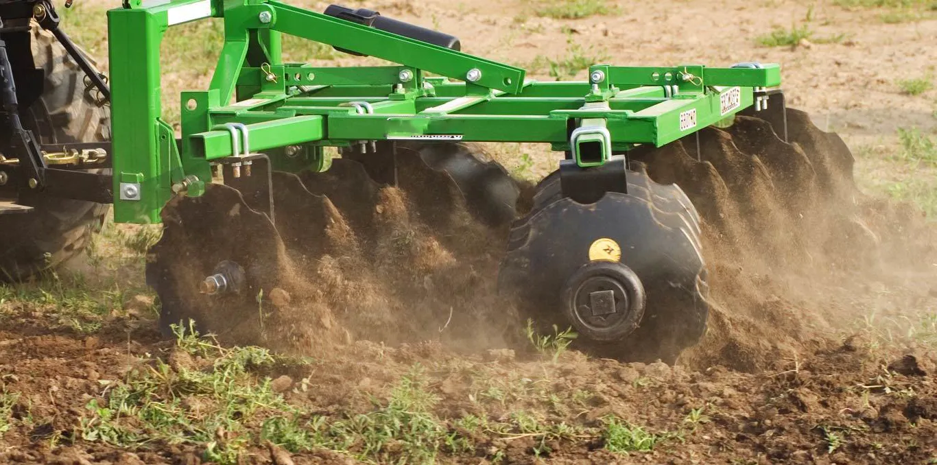 Using Agricultural Disc Harrows Advantages