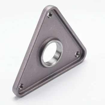Triangular support plate