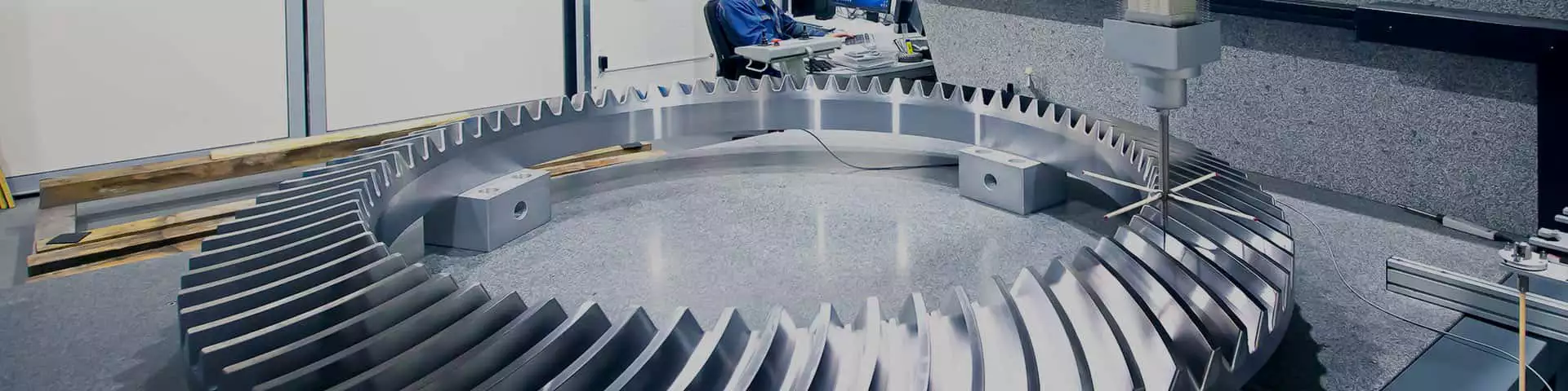 Gear Vibration Spectral Analysis
